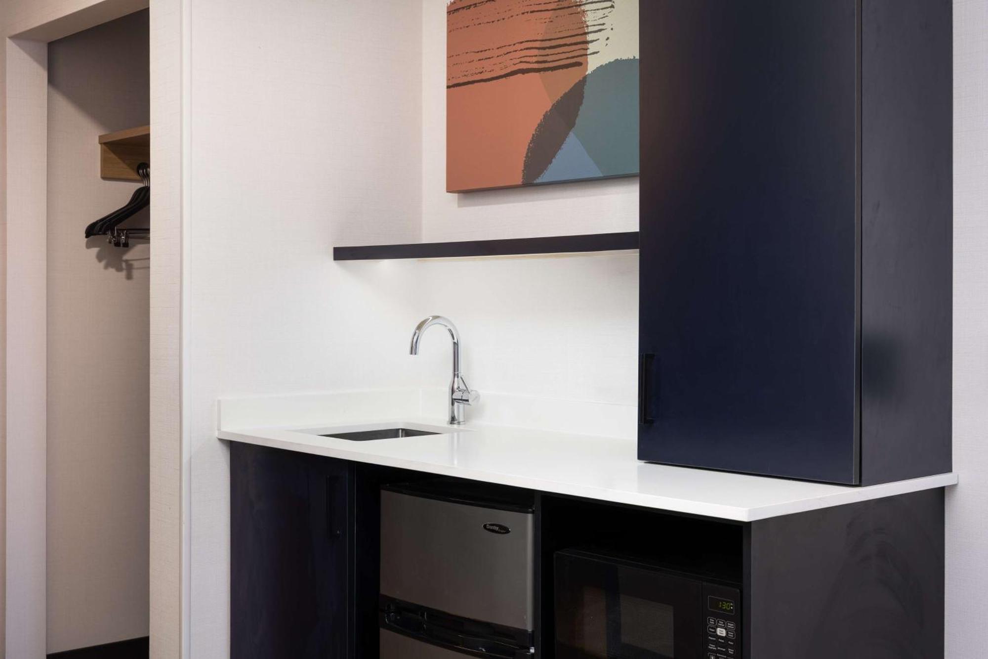 Spark By Hilton Guelph Ngoại thất bức ảnh
