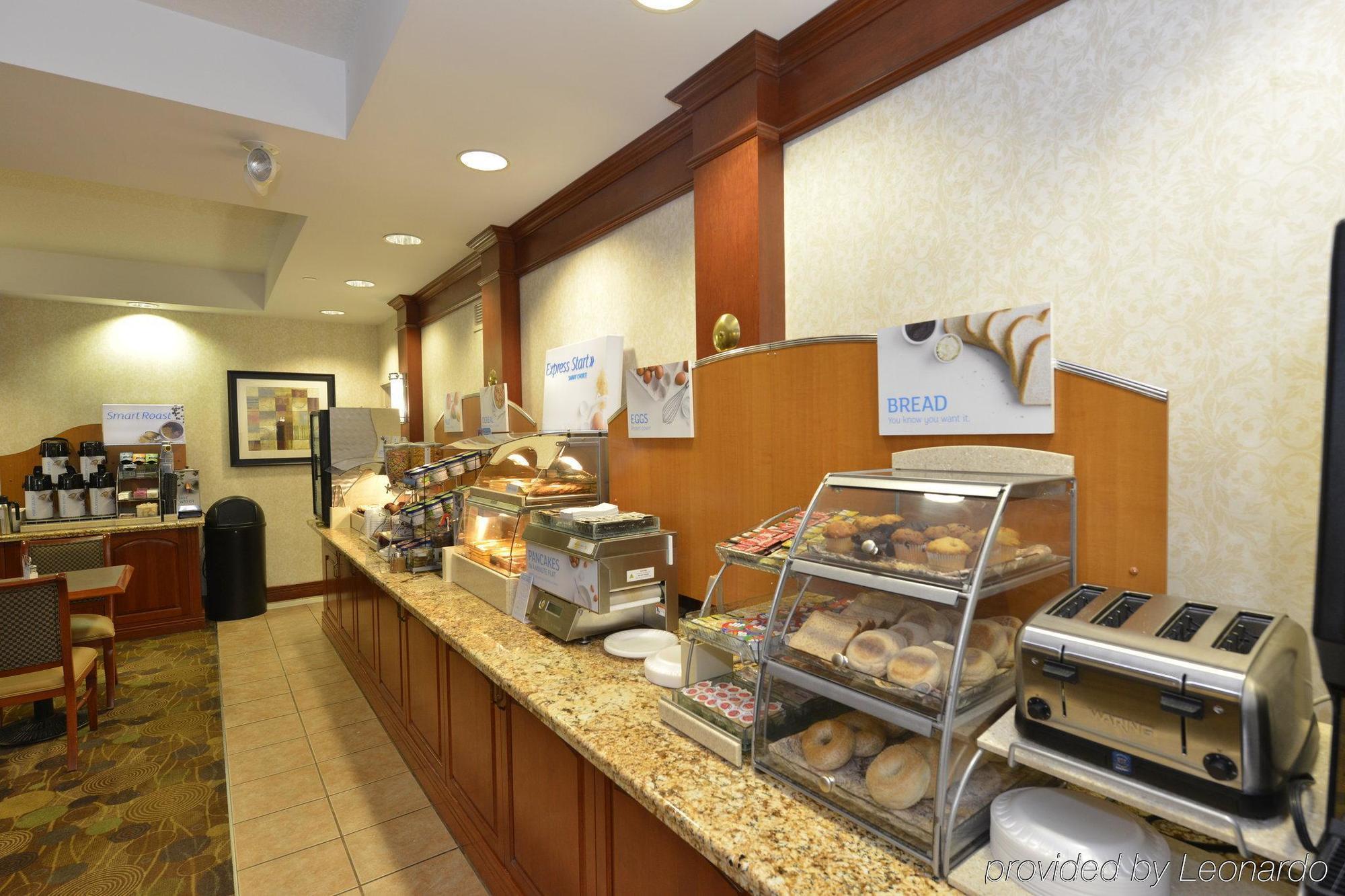 Spark By Hilton Guelph Ngoại thất bức ảnh